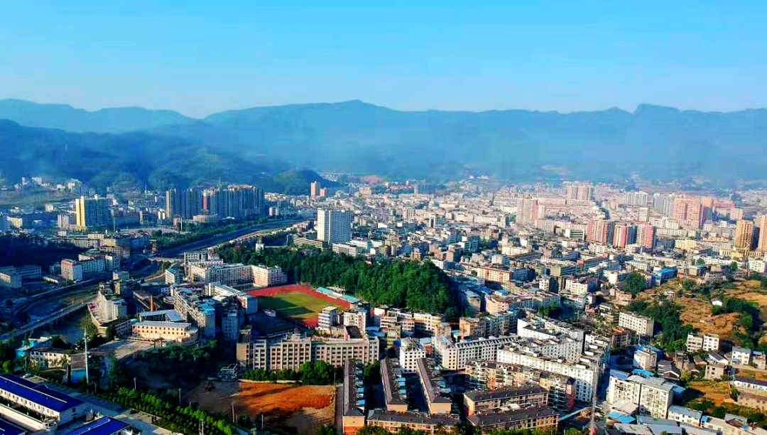 竹溪:兴工强县迈入加速度