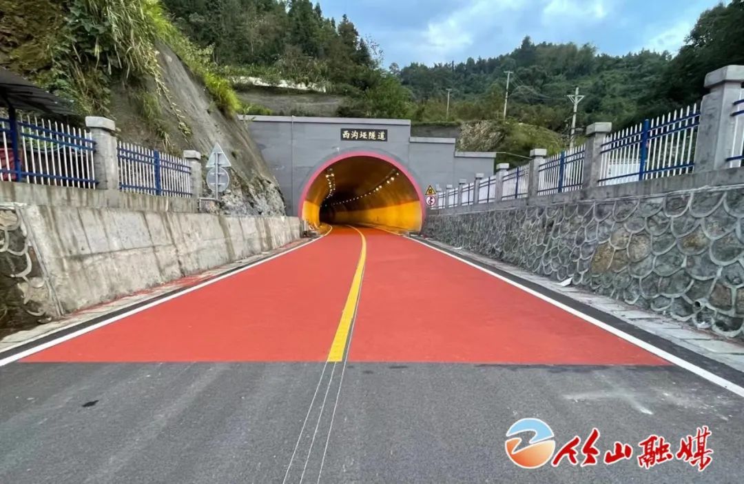 出行不再难!竹山这项省市县重点交通项目改扩建工程完工